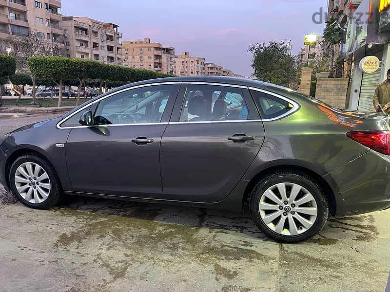 Opel Astra 2016 4