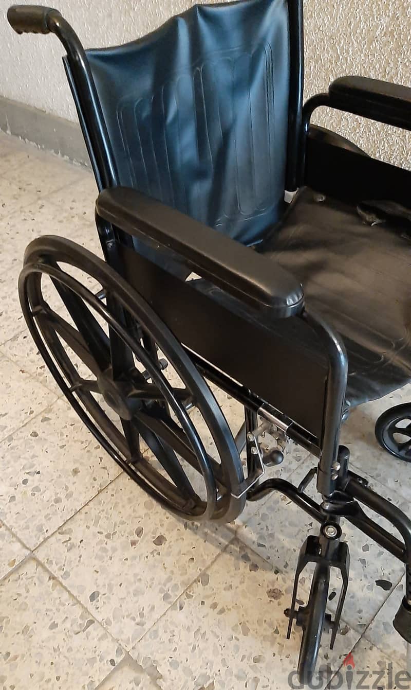 Wheelchair كرسى عجل متحرك 2