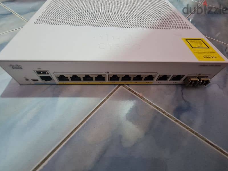 Cisco Catalyst 1000 Series + 2SFP Cisco MM 1G 6