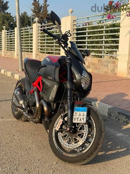 2013 Ducati Diavel Carbon 7