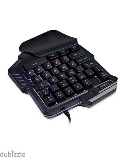 ‏G30 wired gaming keyboard one-handed 2