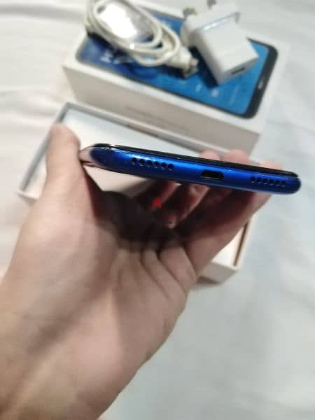 Huawei y7 prime 2019 32gb للبيع فقط 3