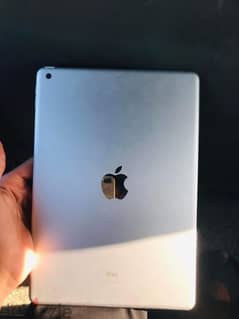 apple ipad 9 / 64 gb