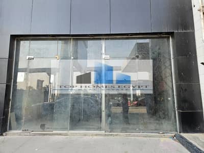 Shop store for rent 55 sqm in a prime location in South Teseen / محل تجاري للإيجار برايم لوكيشن علي التسعين الجنوبي يصلح لجميع الانشطة