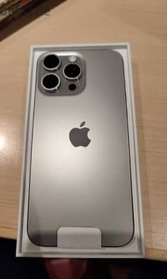 iPhone 15 pro max 1tb