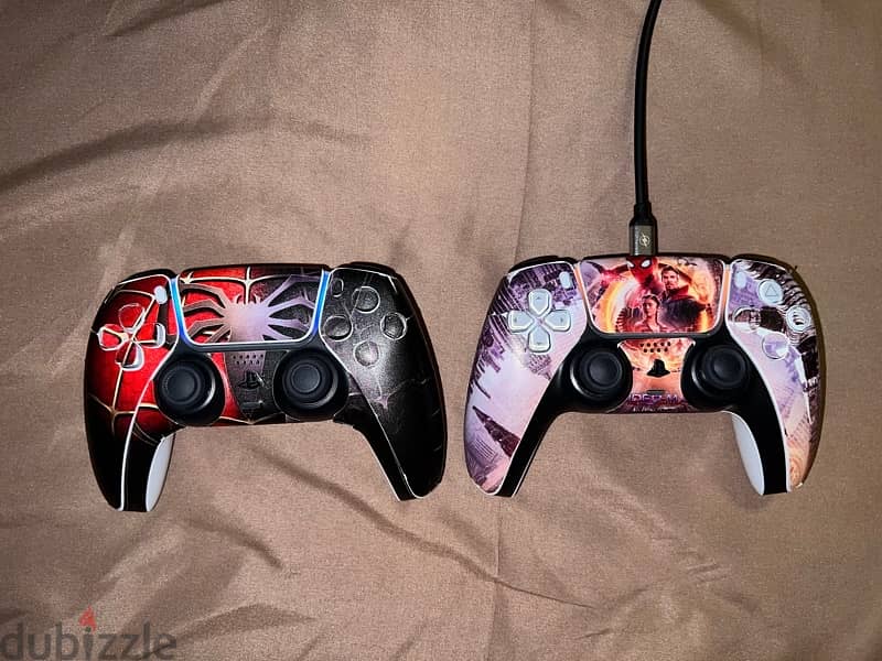 two playstation 5 joysticks 1