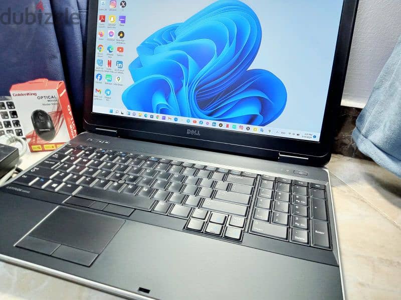 الجهاز جديد تماما خلع كرتونه وارد المانيا بضمان سنه Dell core i7ram 16 0