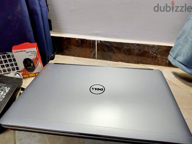 الجهاز جديد تماما خلع كرتونه وارد المانيا بضمان سنه Dell core i7ram 16 10