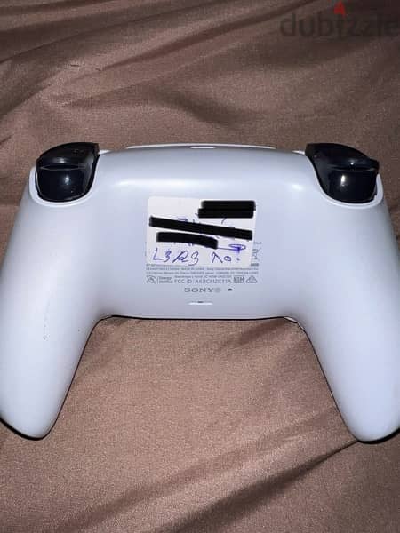 two playstation 5 joysticks 2