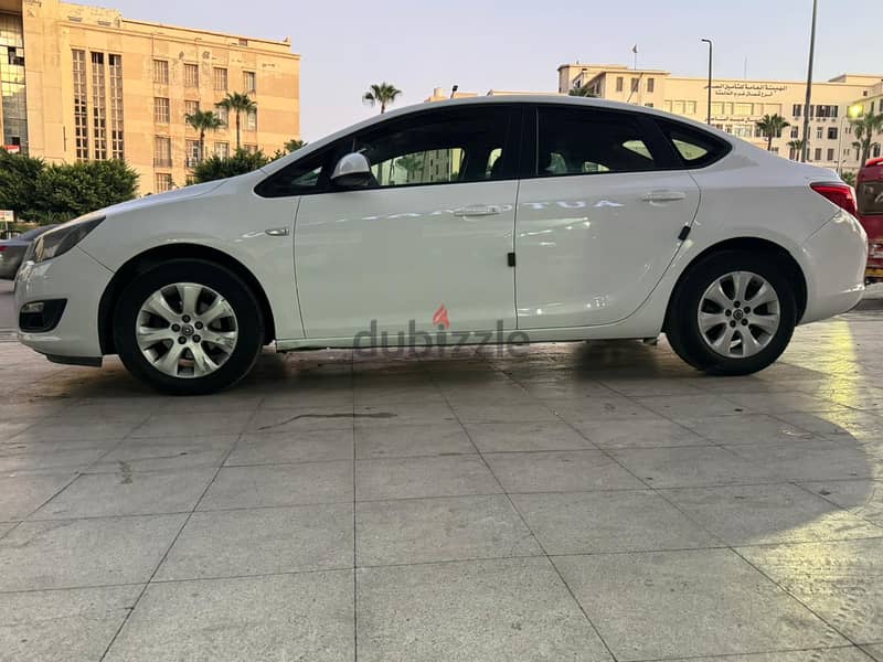 اوبل استرا ٢٠١٦ حاله ممتازه جدا - Opel Astra 2016 6