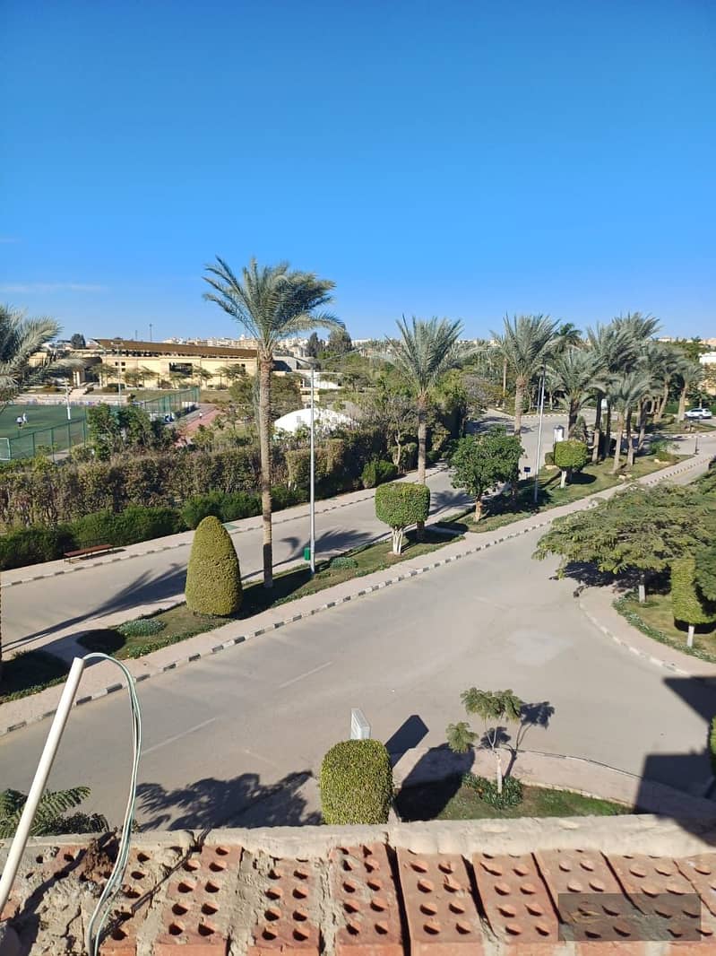 _Villa for sale in Mena Garden City  _ A very special location  _On a main street  _Bahri  _ Open view on the club _ Earth 1561 AD _Buildings 724 m _ 3