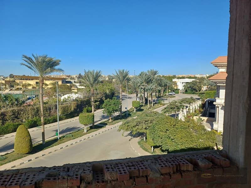 _Villa for sale in Mena Garden City  _ A very special location  _On a main street  _Bahri  _ Open view on the club _ Earth 1561 AD _Buildings 724 m _ 5