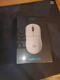 Logitech G Pro X Superlight *SEALED*