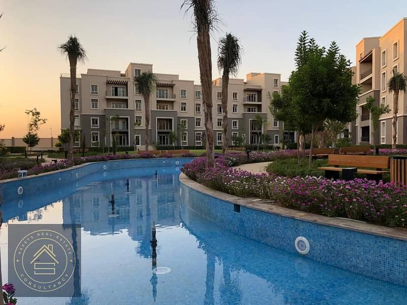 2Bedrooms garden apartment for sale at October Plaza Sodic 6th , asking for 2.48 million down payment and the remain over 6 years 10