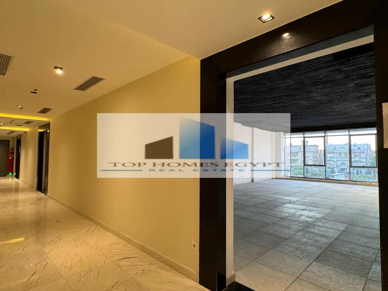 Office for rent 119 sqm fully finished direct on North 90th - 5th Settlement / مكتب إداري للإيجار تشطيب كامل علي التسعين الشمالي مباشرة 9