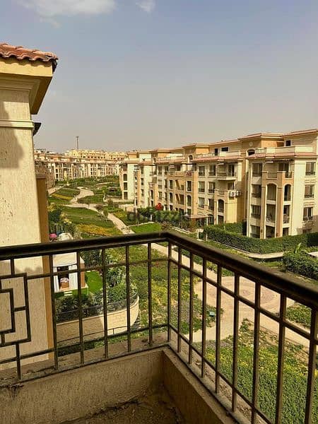 130m apartment with a distinctive view inside the compound in Telal East, Fifth Settlement 2