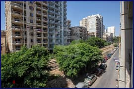 Apartment for sale 370 m Sporting (direct tram)