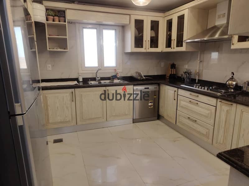 apartment for rent fully furnished in the square compound new cairo شقة للإيجار مفروشة بالكامل فرش فندقي  بكمبوند ذا سكوير التجمع 3