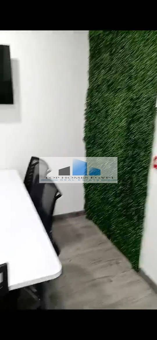 Office for rent 125 sqm fully finished in Bank center area - 5th Settlement / مكتب إداري للإيجار متشطب بالتكييفات في منطقة البنوك والمطاعم 7