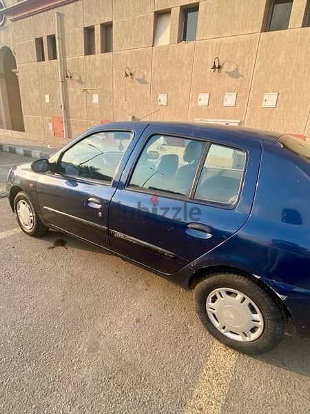 Renault Clio 2002 1