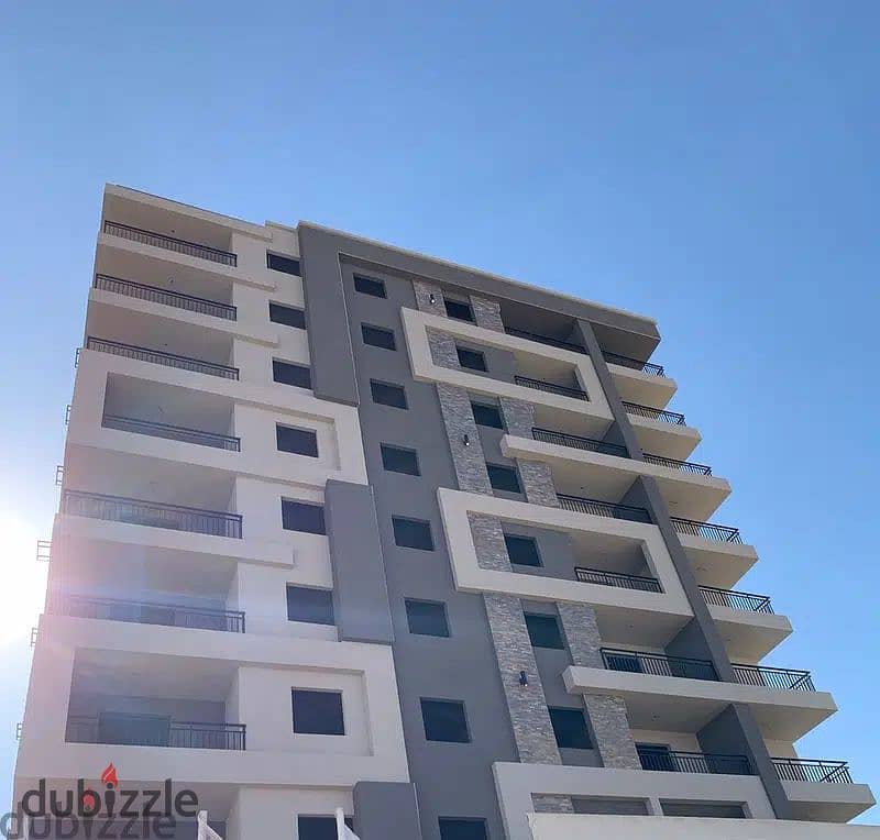 100 meter apartment for sale inside a compound in the new Degla division, next to Wadi Degla Club, immediate receipt, installments over two years, 9