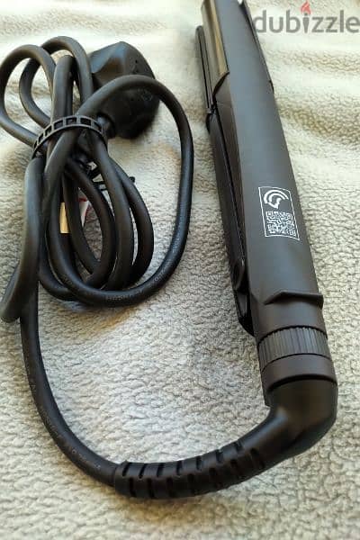 BaByliss 2-in-1 Wet And Dry Hair Curler & Straightener Intense Protect 2