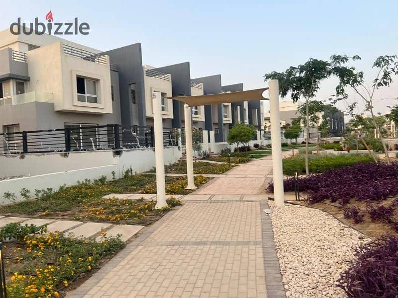 Twin for sale in installments in Hyde Park, Fifth Settlement, 237 m 4