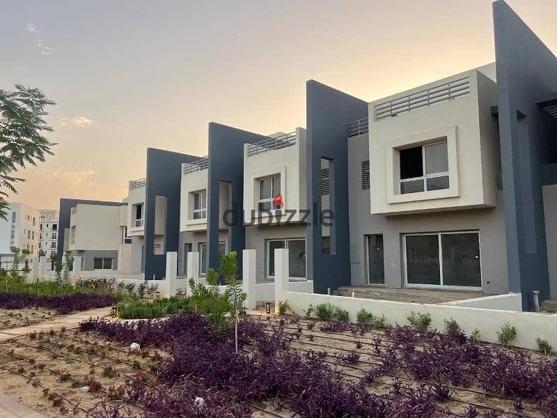 Twin for sale in installments in Hyde Park, Fifth Settlement, 237 m 7