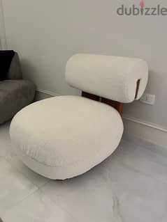 Off white fluffy chair