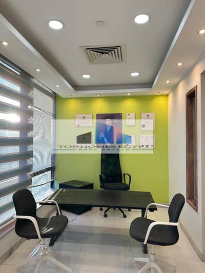 Furnished Clinic for Rent 102 SQM finished with ACs in North 90th / عيادة للإيجار مفروش و متشطب بالتكييفات علي التسعين الشمالي - التجمع الخامس