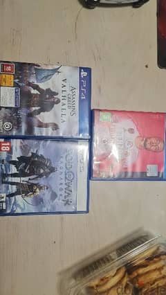 god of war ragnarok , assassins creed valhalla , fifa 20 0