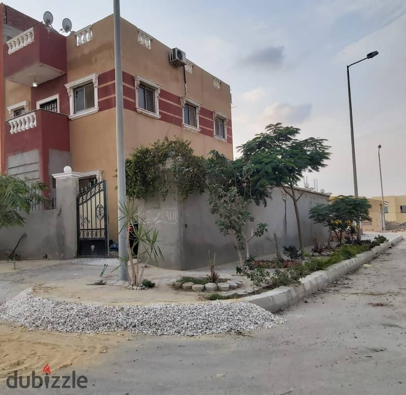 villa for sale in hadayek october District N next to O west compound 8