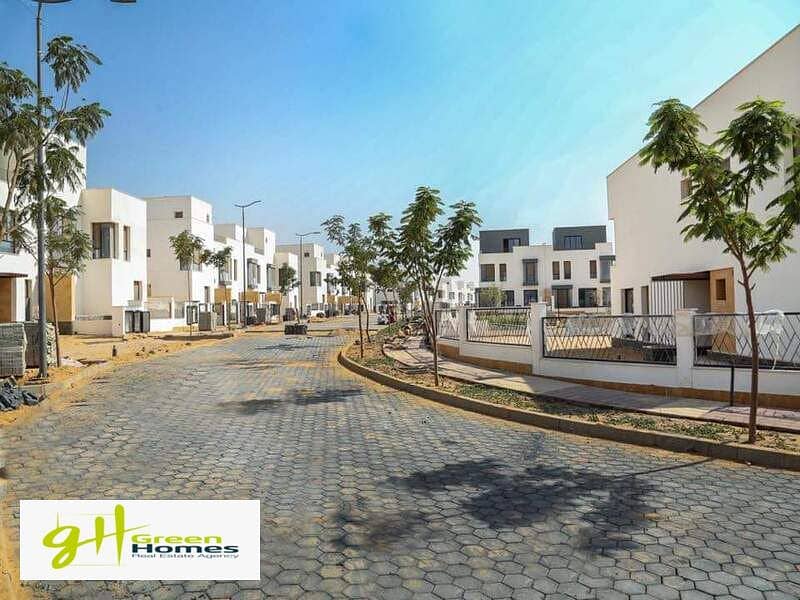 TownHouse ready to move with area 307m beast location for sale in Villette 5