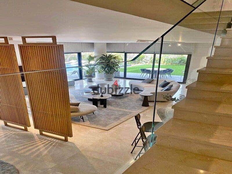 للبيع بسعر اللونش فيلا 212م عالنافوره بجوار مدينتي علي محور الامل At the first price 212m villa next madinaty 3