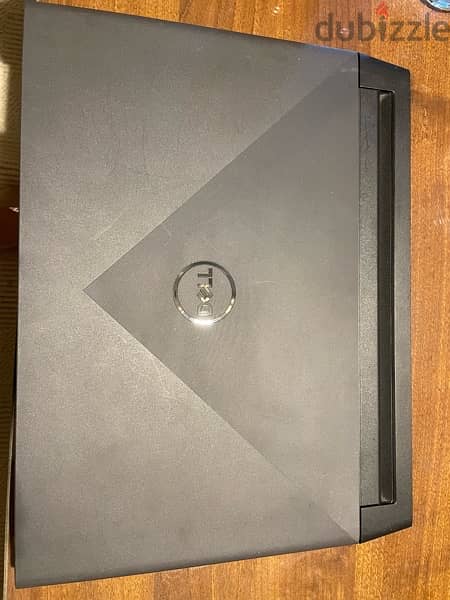 Laptop Gaming Dell G15 5520 4