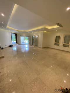 من المالك مباشرة فيلا تاون هاوس لقطة فى ارقى كمبوند بقلب مدينة الشيخ زايد Directly from the owner, a townhouse villa in Sheikh Zayed City