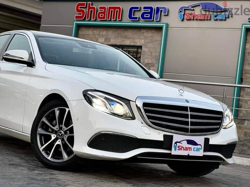 Mercedes-Benz E180 2018 Exclusive أعلى وصف 11