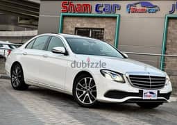 Mercedes-Benz E180 2018 Exclusive أعلى وصف