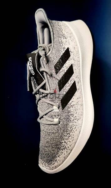 كوتشى أديداس. . . . . . Adidas 2