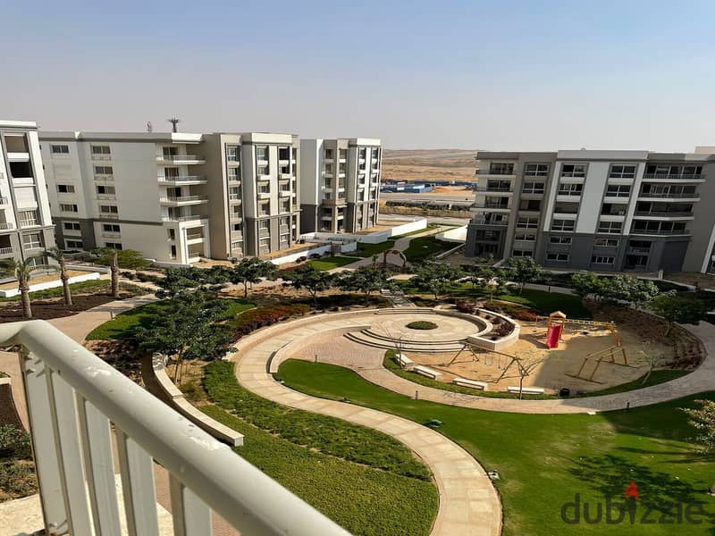 apartment for sale at hyde park new cairo | Dp: 2,300,000  | prime location | installments 5