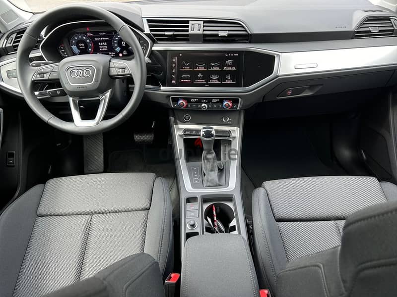 Audi Q3 2023 7