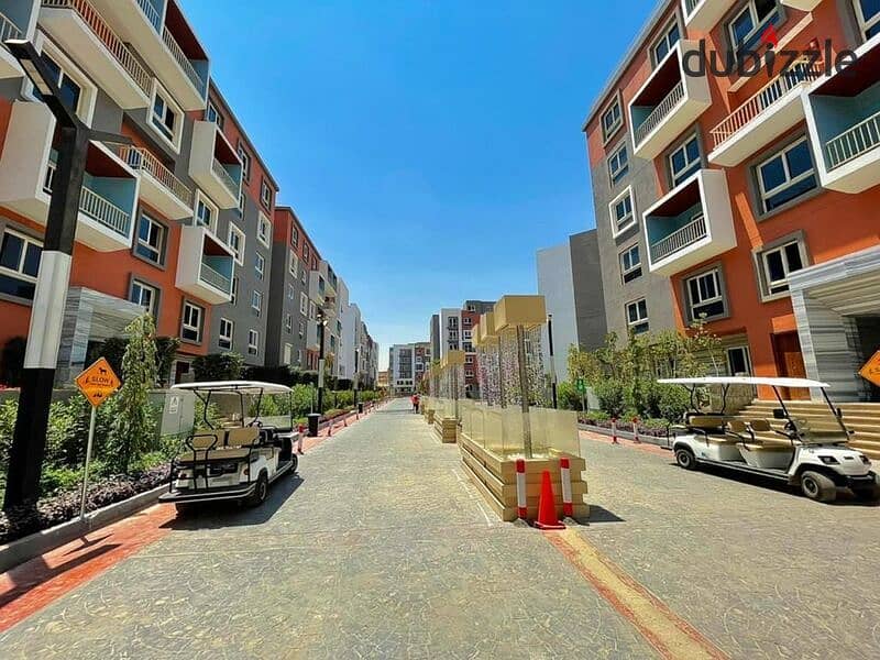 Apartment for immediate receipt, fully finished, with air conditioners and kitchen, in Amorada Compound In the heart of New Cairo-  Prime Location 6