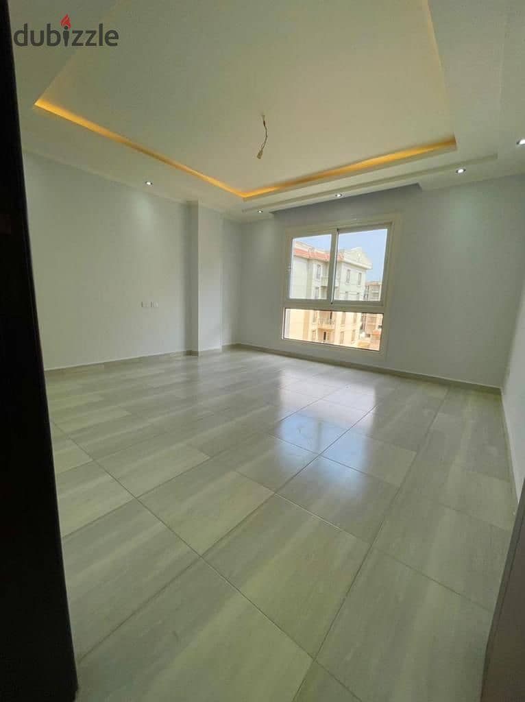 Apartment for immediate receipt, fully finished, with air conditioners and kitchen, in Amorada Compound In the heart of New Cairo-  Prime Location 16