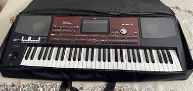 Korg pa 700