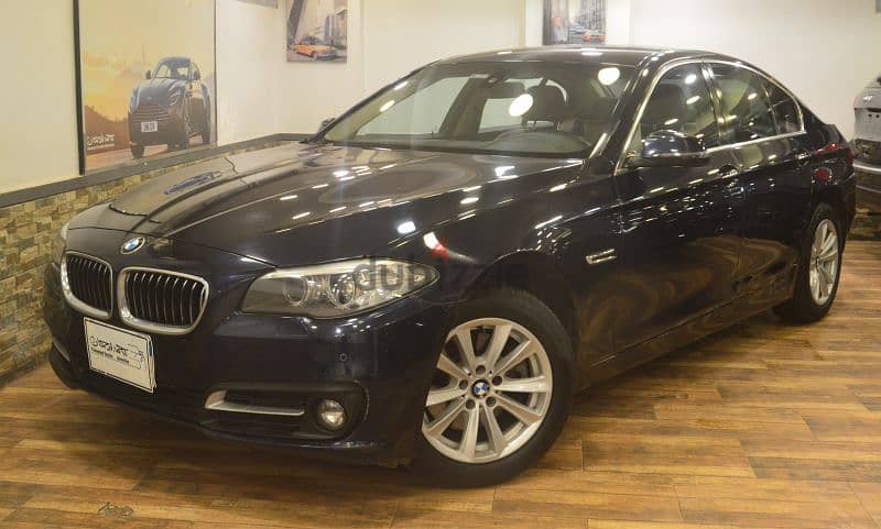 BMW 520 Base model 2016 3