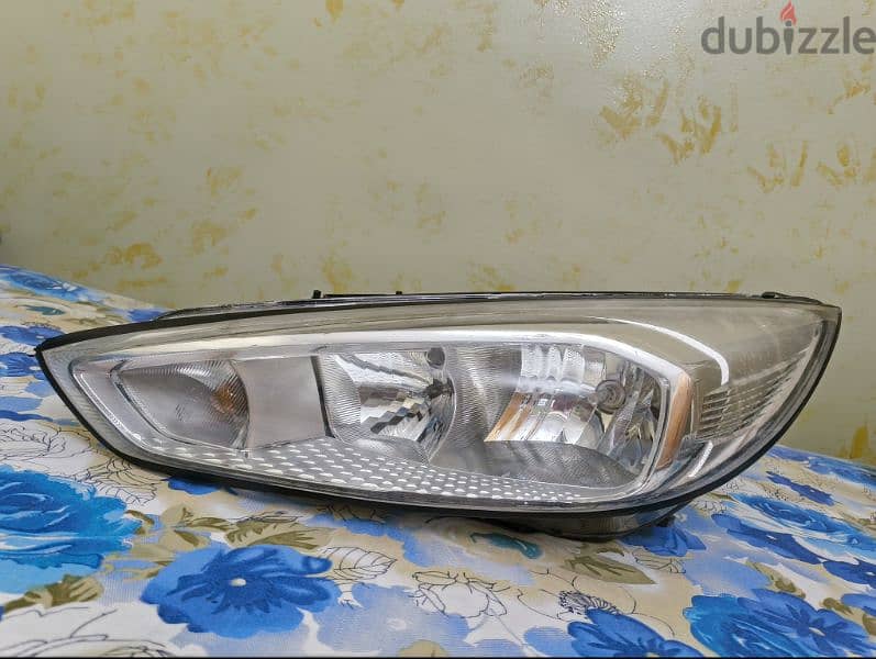 Ford Focus 2017 Headlights 2