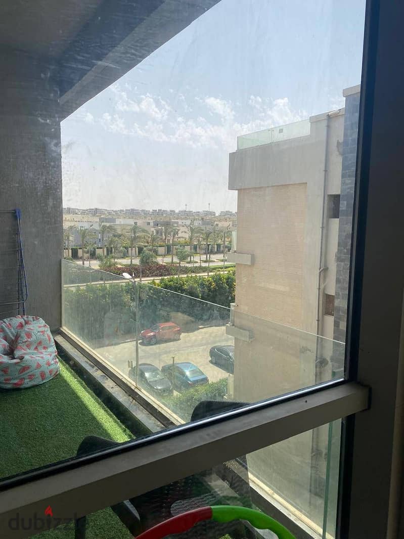 شقة للبيع جاهزه للمعاينه استلام فوري في جاليريا التجمع الخامس بالجولدن سكوير Apartment 135m for sale READY TO MOVE in Galleria Fifth Settlement 4