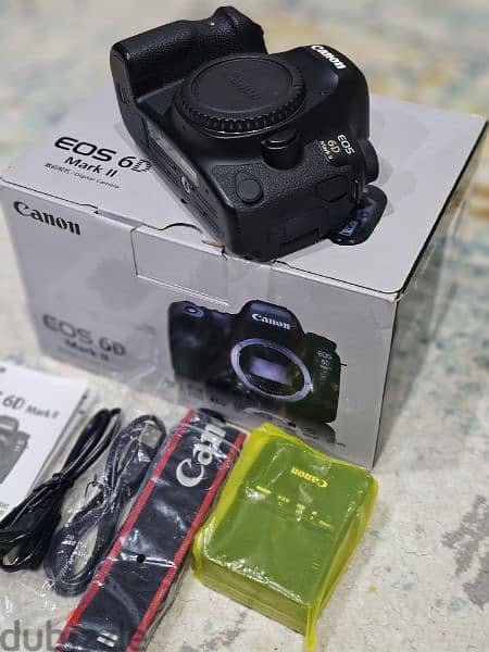 Canon 6D mark 2 Like New 1