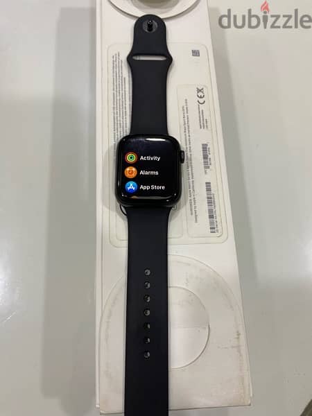 ساعه  ابل SERIES 4 Space Gray Aluminum Case Black Sport Band 44 MM 1