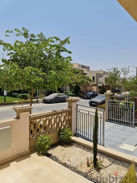 for rent twin house palm hills golf extension 8